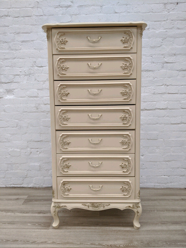 gumtree tallboy chest of drawers